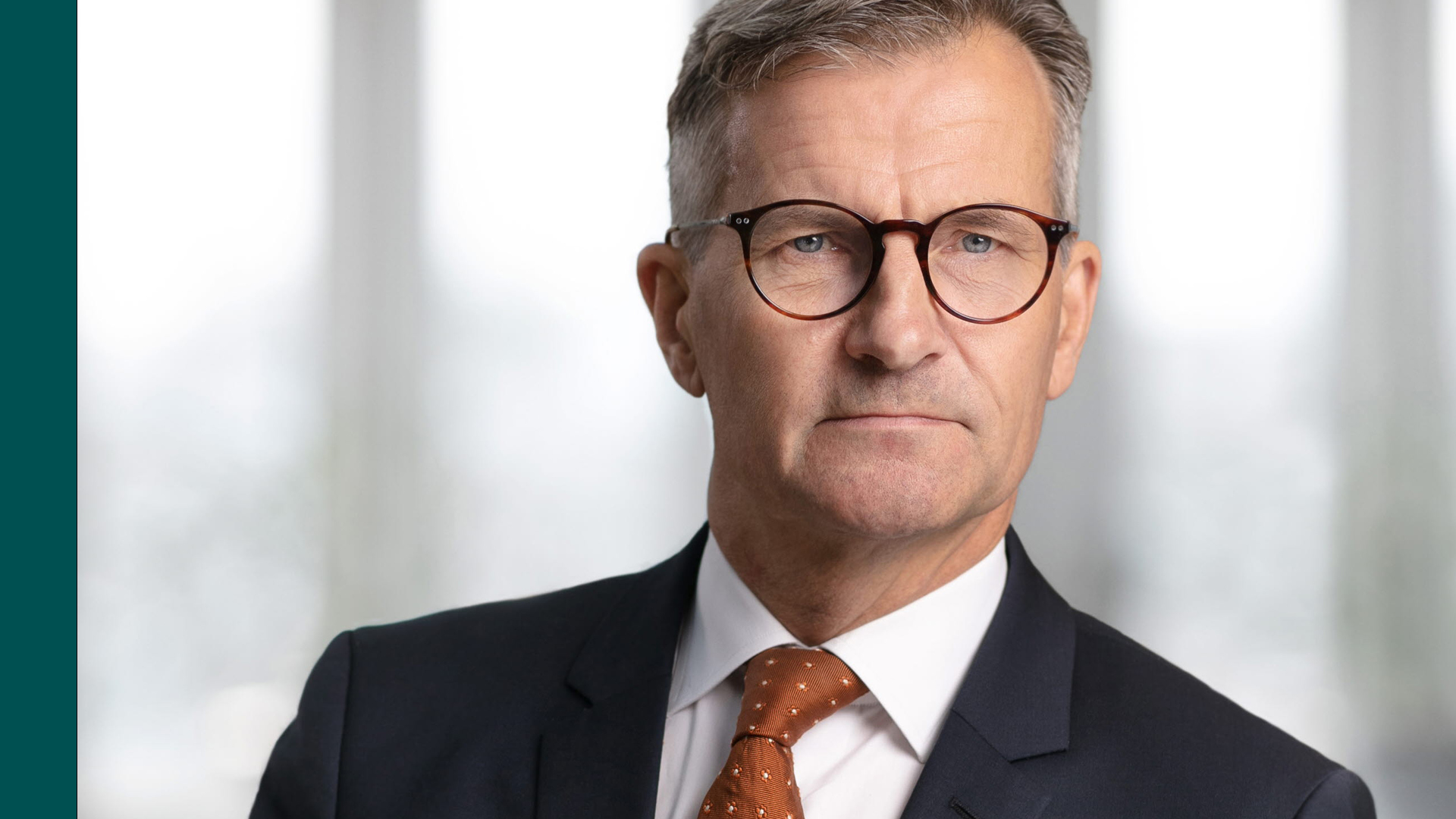 Porträtt av Riksbankschef Erik Thedéen